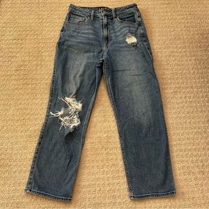 Hollister Ultra High-Rise Vintage Straight Jeans